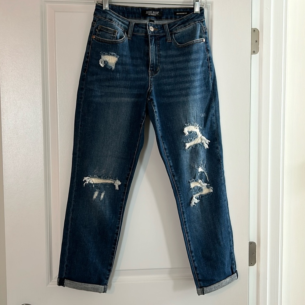 Judy Blue boyfriend fit, distressing-white thermal patching under distressing